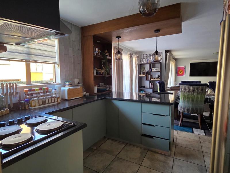 3 Bedroom Property for Sale in Melodie North West